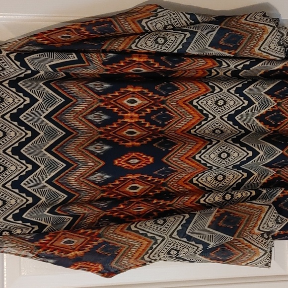 R&K Multicolor Chevron Dress Women's 24 Wide Cold Shoulder Lightweight Events - Picture 5 of 7